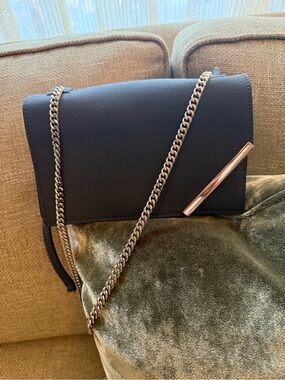 Textured Black Crossbody Bag with Rose Gold Chain Detail